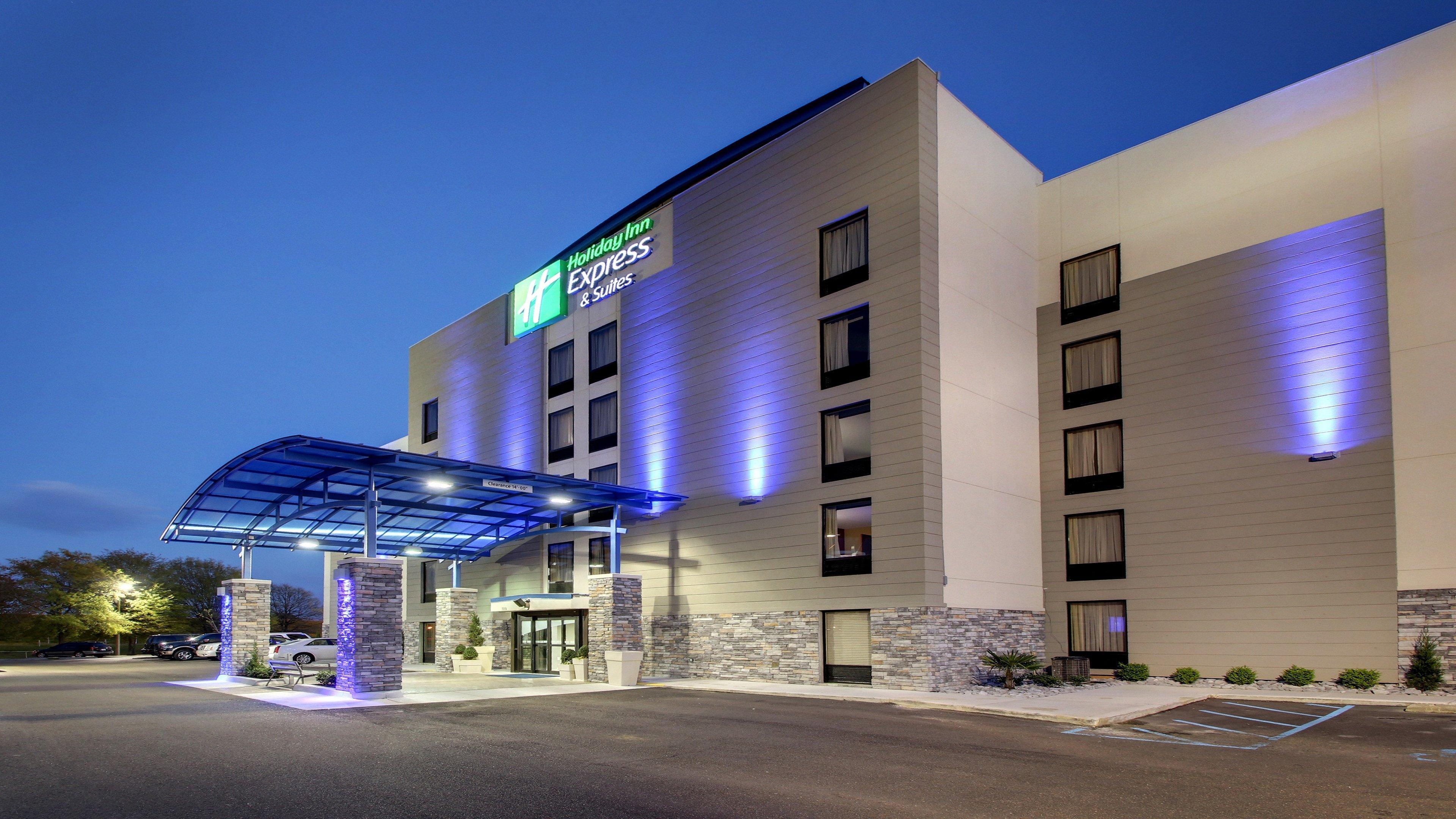 Holiday Inn Express & Suites Jackson Downtown - Coliseum By Ihg Exterior foto